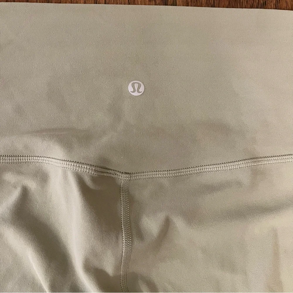 Lululemon Align 25 in. Leggings Soft Sage Color Size Women's 18